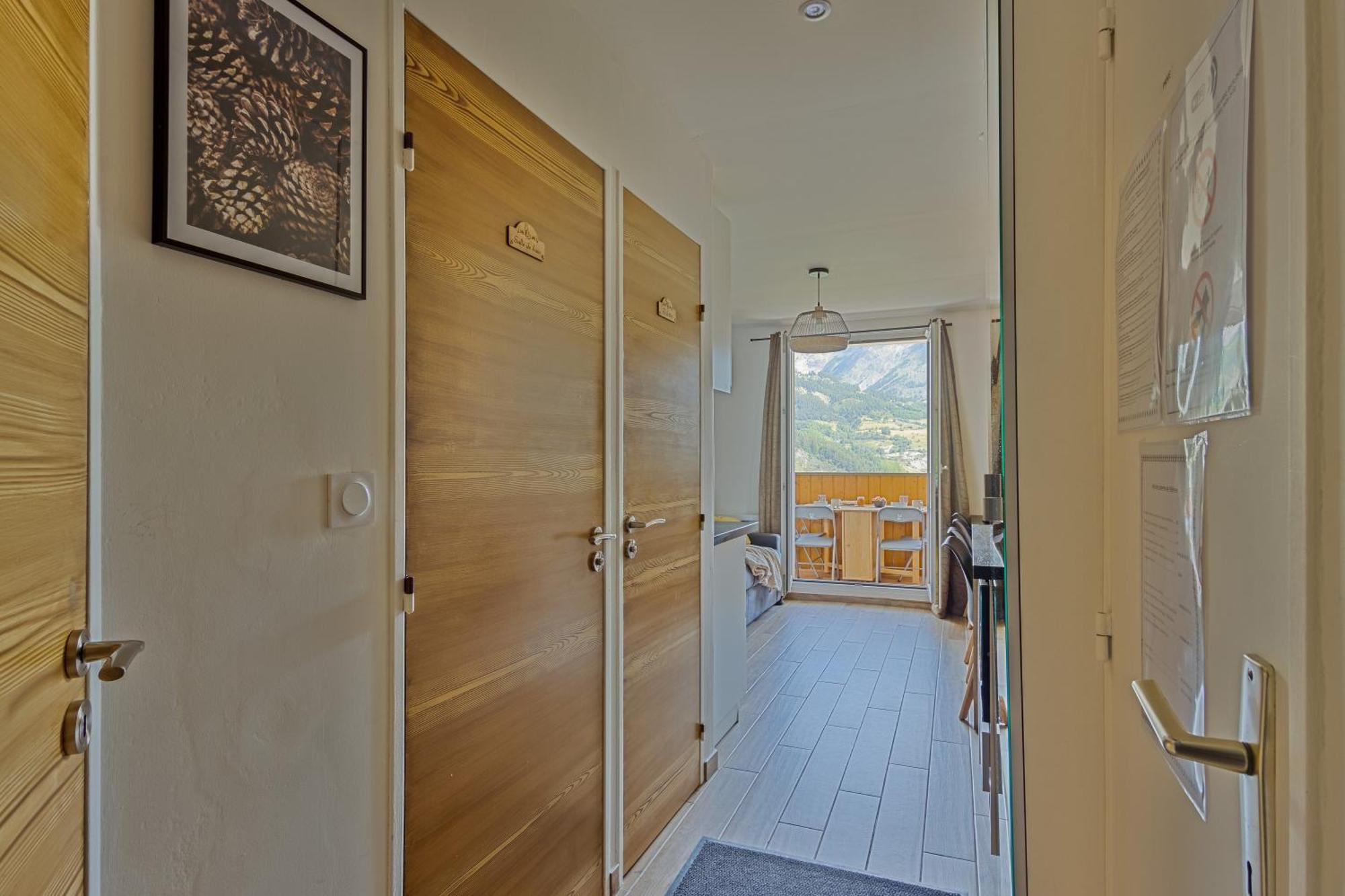 Apartment De Charme Avec Vue Sur Le Val D'allos, Parking Et Wifi Gratuit Allos