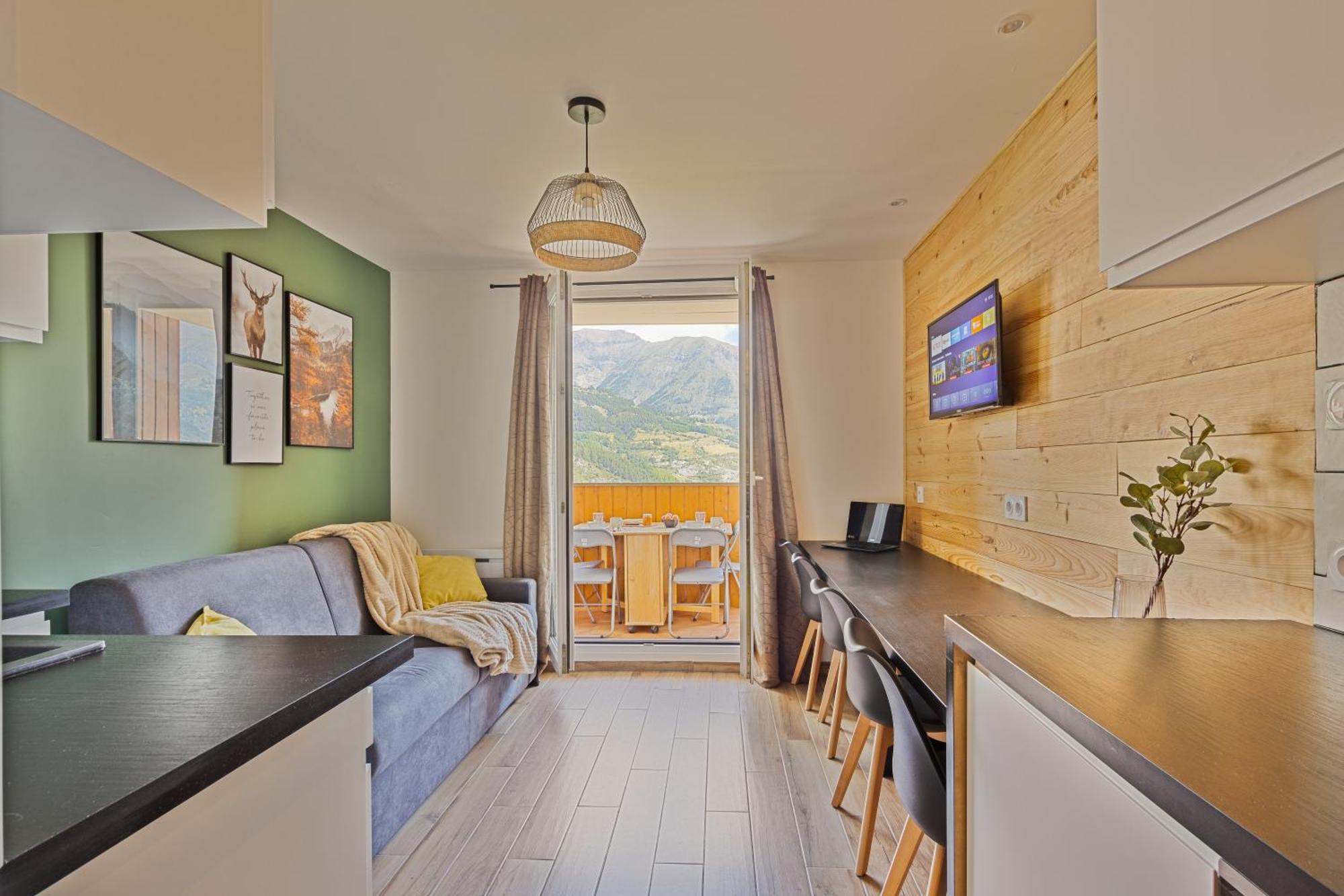 Apartment De Charme Avec Vue Sur Le Val D'allos, Parking Et Wifi Gratuit